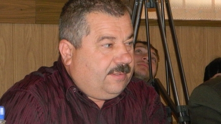 Демократ и демократия. Найди отличия…