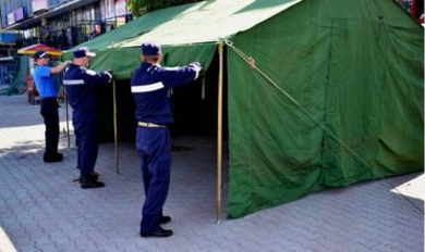 Власти установили  палатки по оказанию первой помощи во время жары