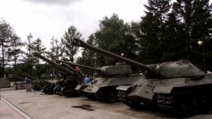 Минобороны организовало  выставку военной техники
