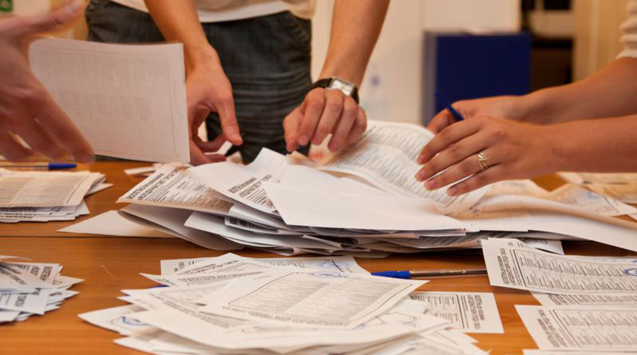 Выборы в Молдове: После подсчета 95,6% голосов, ПКРМ насчитывает 40,7%, ЛДПМ - 28,5%, ДП - 13%, ЛП - 9,2%.