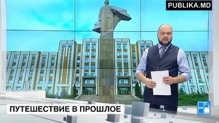 Денег нет, но вы тут держитесь