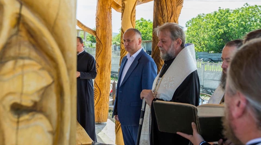 В Молдове 29 священников заразились COVID-19, двое скончались