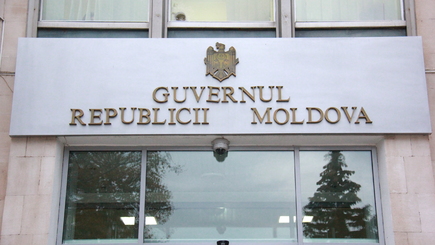Опрос: Доверие жителей Молдовы к правительству растет