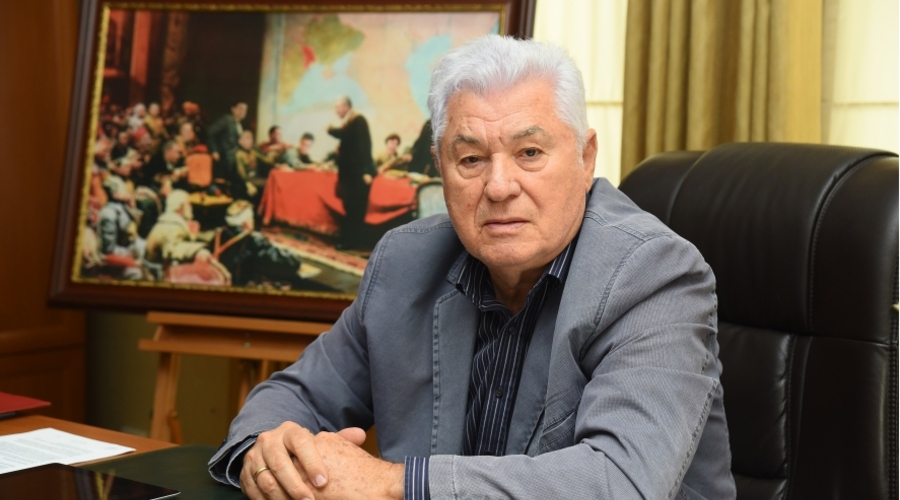 В.АНДРИЕВСКИЙ: