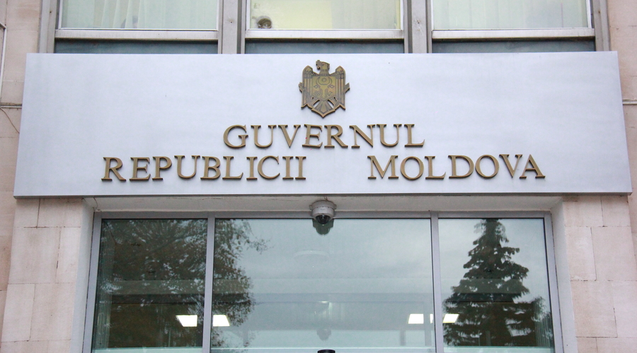 Опрос: Доверие жителей Молдовы к правительству растет