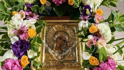 Церковь празднует явление Казанской иконы Божией Матери