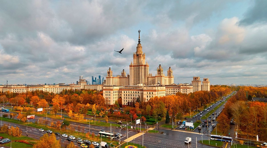 10 интересных фактов об Московском университете (МГУ)