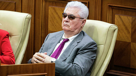 В.Воронин пошел в отказ