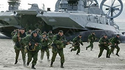 Путин обратился к парламенту за разрешением ввести войска в Крым