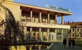 13 апреля слушаем песни Бориса Амамбаева на стихи Сергея Пагына