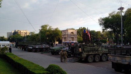 Американская военная техника в центре Кишинева