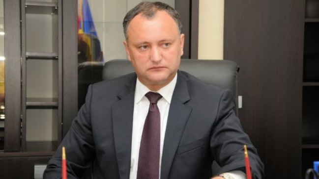 Додон рассказал, почему отказался от встречи с Бэсеску и заявил, что не позволит ему стать молдаванином