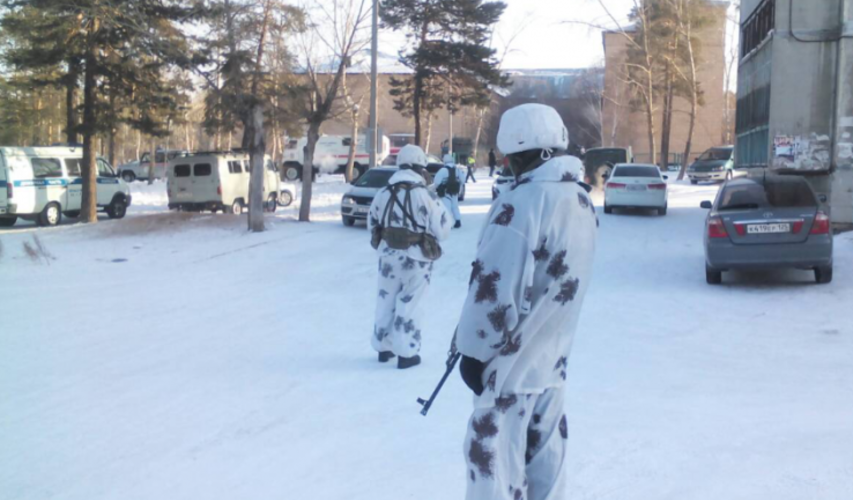 В Бурятии 9-классники с топором напали на школьников: все подробности