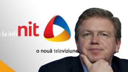 Штефан  Фюле  утешил Владимира Воронина