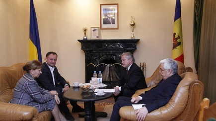 Igor Dodon contribuie la impulsionarea dialogului moldo-ucrainean