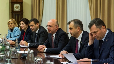 Необходимо пересмотреть список статистических отчетов, запрашиваемых НБМ от экономических агентов