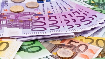 Власти Германии намерены поддержать экономику сотнями миллиардов евро