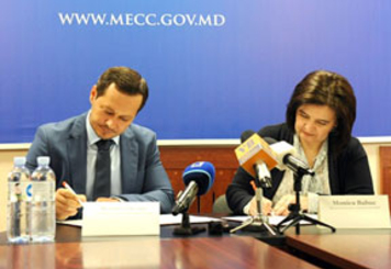 Минобразования и Примэрия Кишинева подписали соглашение о сотрудничестве в развитии молодежи