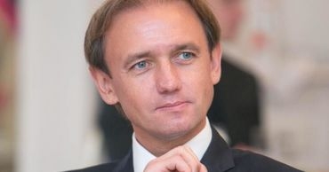 Раду Ребежа: 