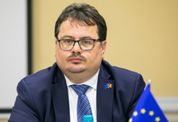 Глава делегации Евросоюза выразил озабоченность в связи с законопроектом о внесении поправок в Избирательный кодекс