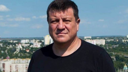 Ворон ворону глаз не выклюет