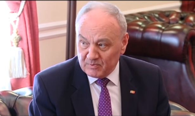 Сегодня опять страна будет ждать слово президента