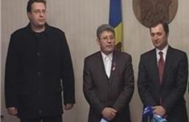 Раунд номер 10: лидеры начинают повторяться…