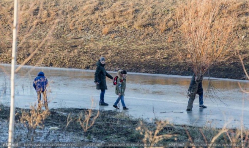 Синоптики предупредили об опасности тонкого льда на водоемах