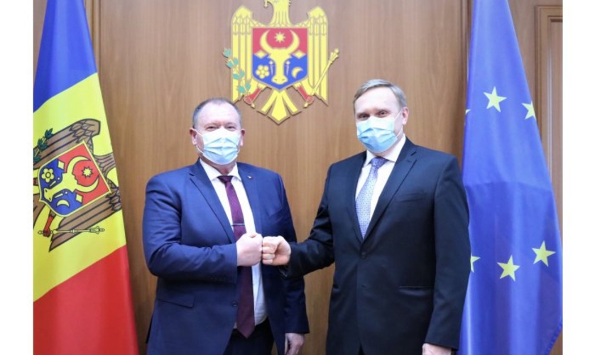 Аурелиу Чокой обсудил двустороннюю повестку дня с послом Украины в Молдове