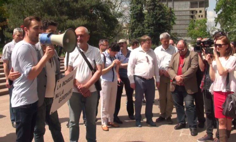 «Высоконравственные» поучения воскресного митинга