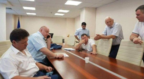 Все понимают