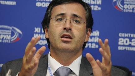 Сергей Гуриев о восточноевропейском счастье, популизме и российском отставании