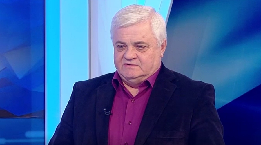 Кроме последовательности, блок ACUM ничего другого не проявляет, мнение
