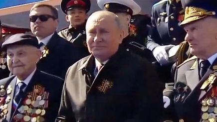 Записки на парадах. Что сегодня произошло на Красной площади