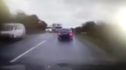 Видео момента аварии президентской машины
