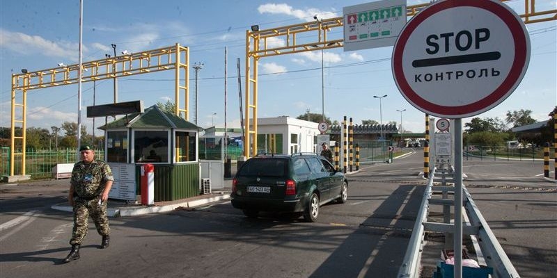 Россия ввела контроль пассажиров на границе с Белоруссией
