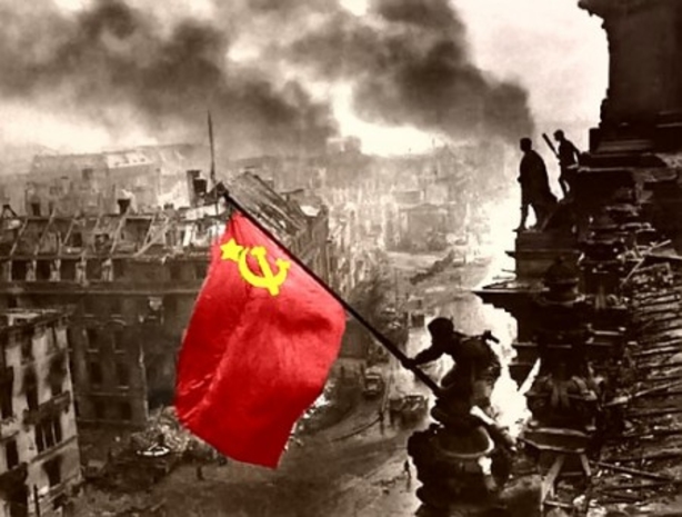 Запрет серпа и молота станет   первой реформой Альянса?