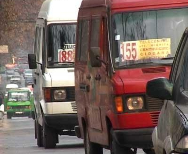 Стоимость проезда в маршрутных такси может увеличиться до ПЯТИ ЛЕЕВ