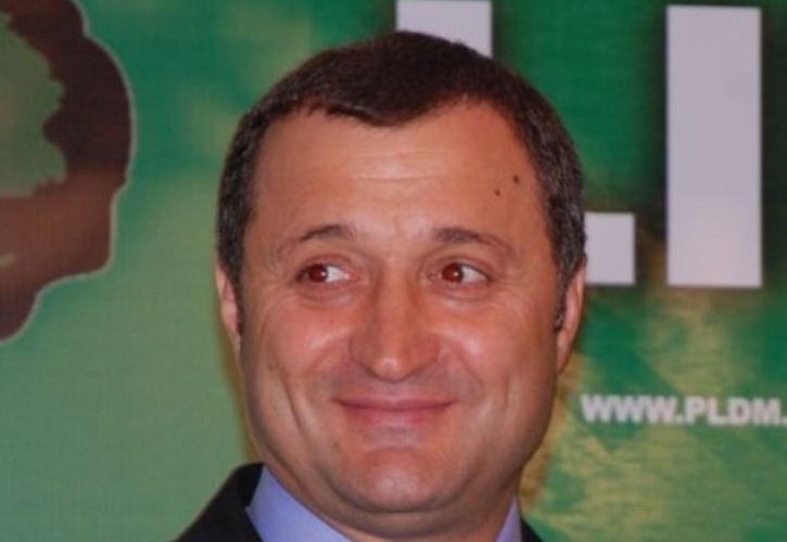 Владимир Филат стал врио. И машина президента ему не нужна,его - лучше