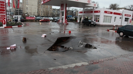 Миллионы леев начали проваливаться под асфальт…