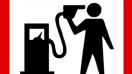 Топливо и газ на заправках снова подорожали. Многих жителей Молдовы это уже не удивляет