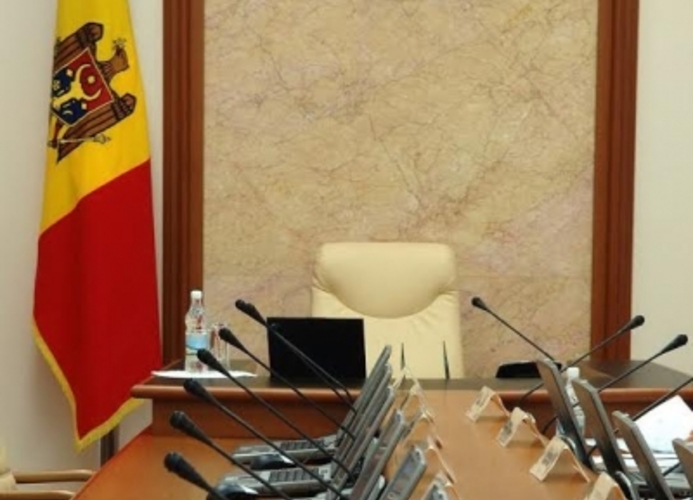 Почему ВСЕ министерства не выполняют свои функции?