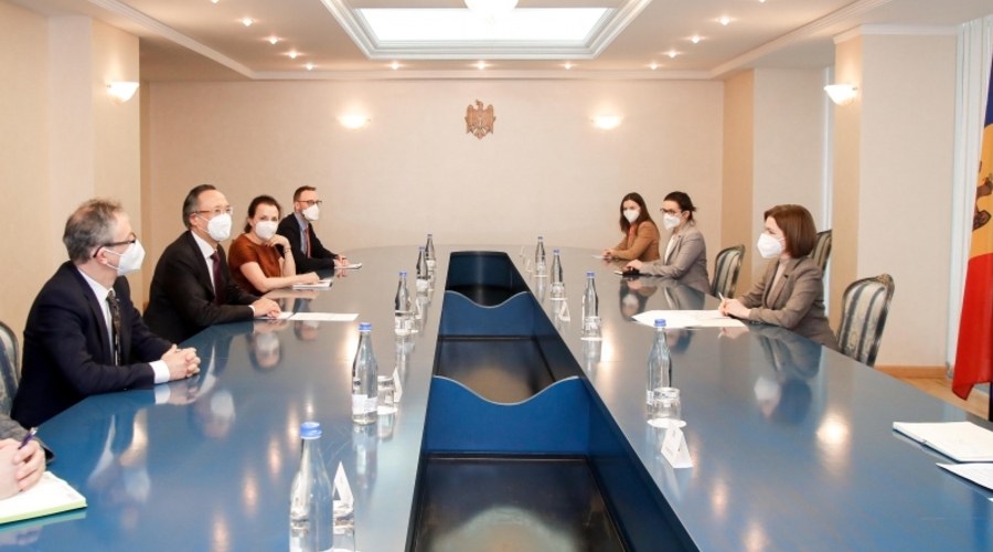 М.САНДУ: