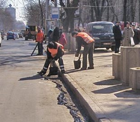 Сюрприз от Дорина Киртоакэ: двойное увеличение  дорожного фонда для кишиневских водителей