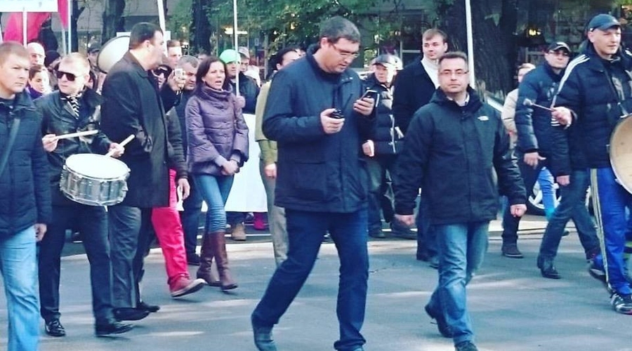 Усатый показал Додону, что у него есть и другие партнеры