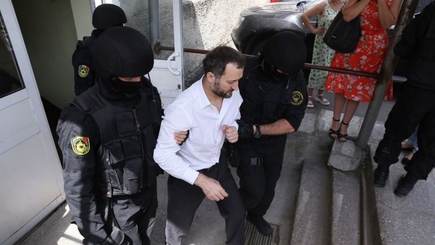 Филата как политической фигуры нет, но вы держитесь!