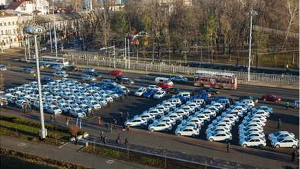 Таможенная служба была оснащена 97 новыми автомобилями