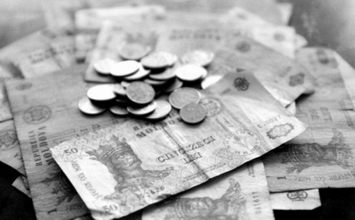 В Молдове стремительно растут зарплаты. Реальный рост достиг почти 1%