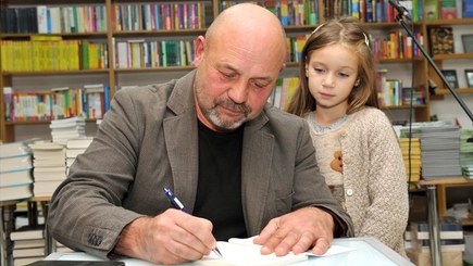 Внесите меня, пожалуйста, в «Чёрную книгу»!