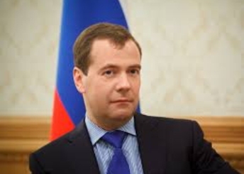 Стрелец поздравил Медведева с юбилеем